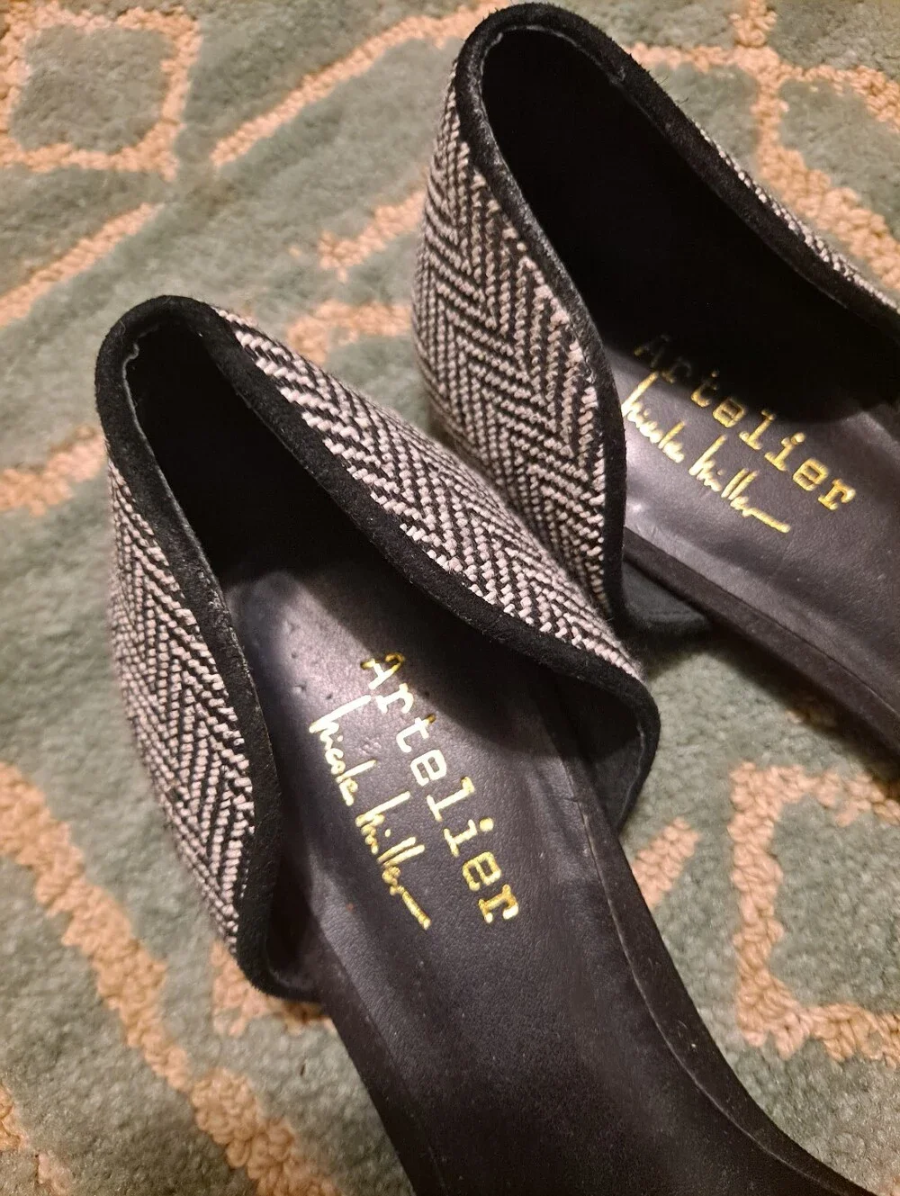 Artelier Nicole Miller Black and White Herringbone Pointed D'Orsay Flats